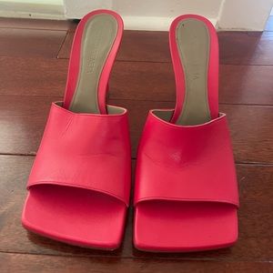 100% authentic Bottega veneta heels